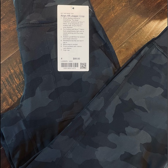 Lululemon Align High Rise Jogger Crop 23" sz 4 - Picture 6 of 6